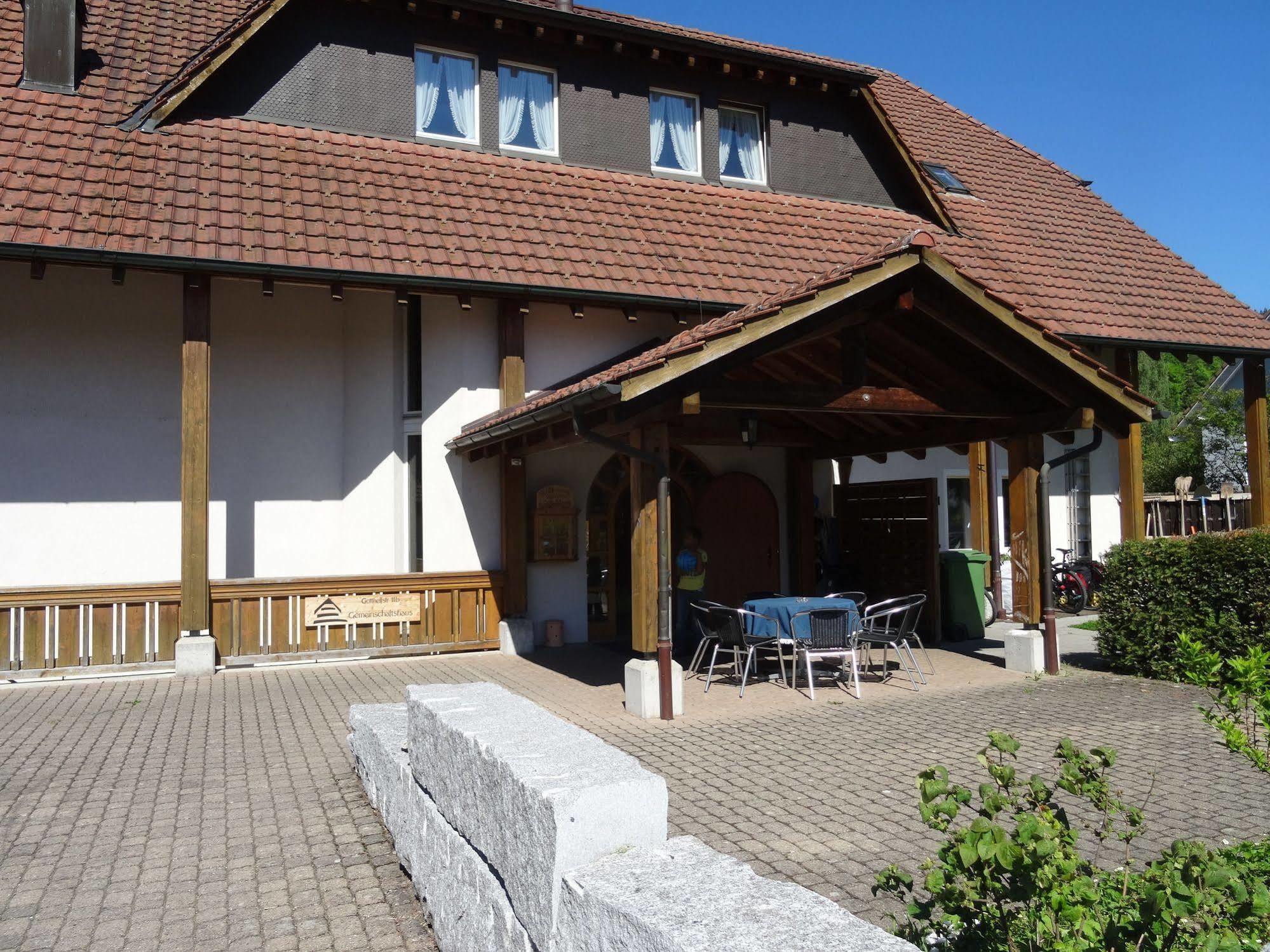Gemeinschaftshaus Im Oberdorf Lützelflüh Dış mekan fotoğraf